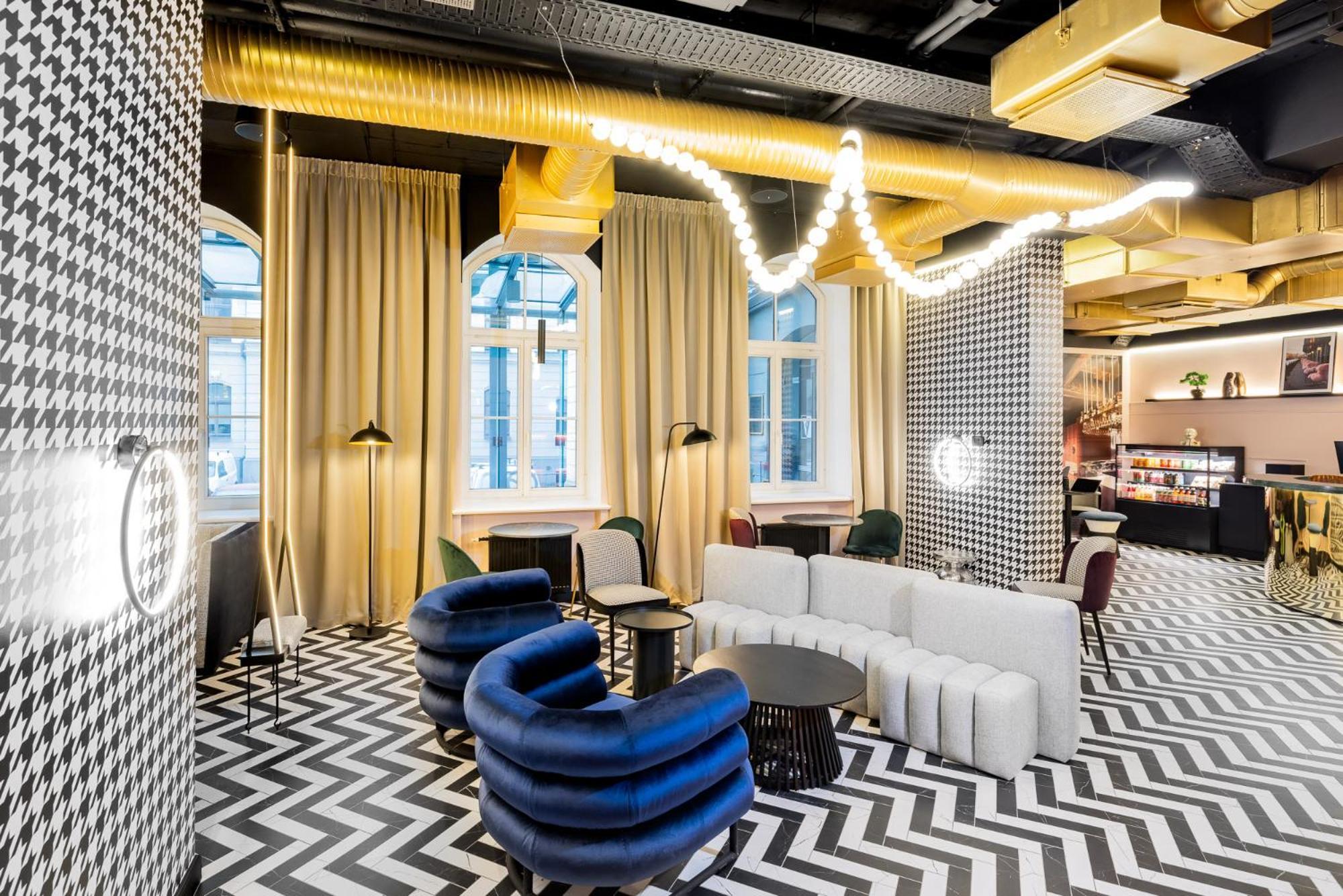 Hotell Tribe Center 4*