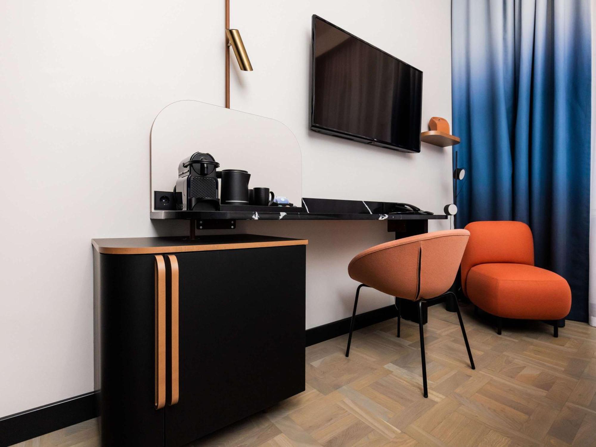 Vilka är De Hotellen I Närheten Av Old 4* Riga