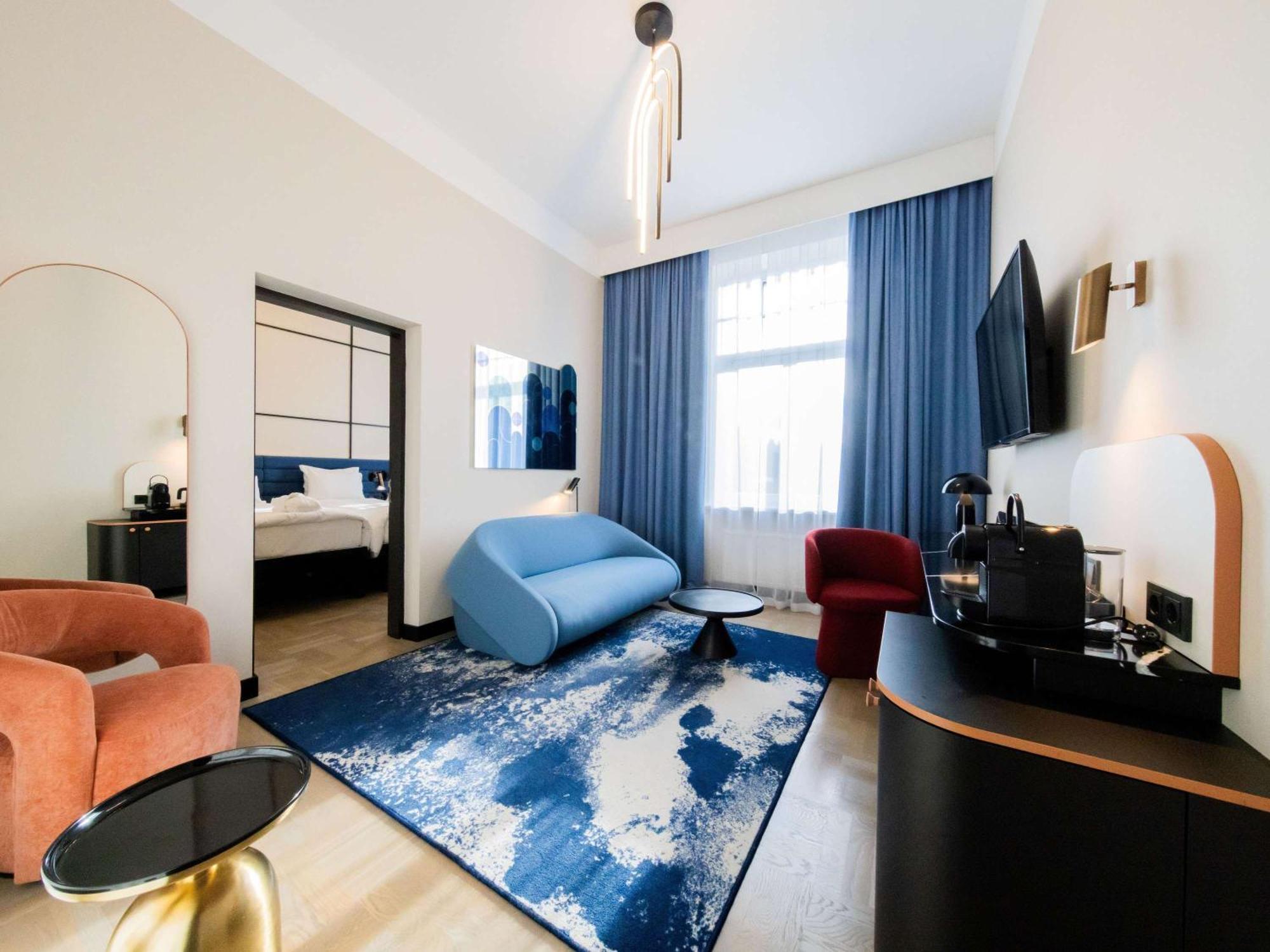 Tribe Center Hotell 3*