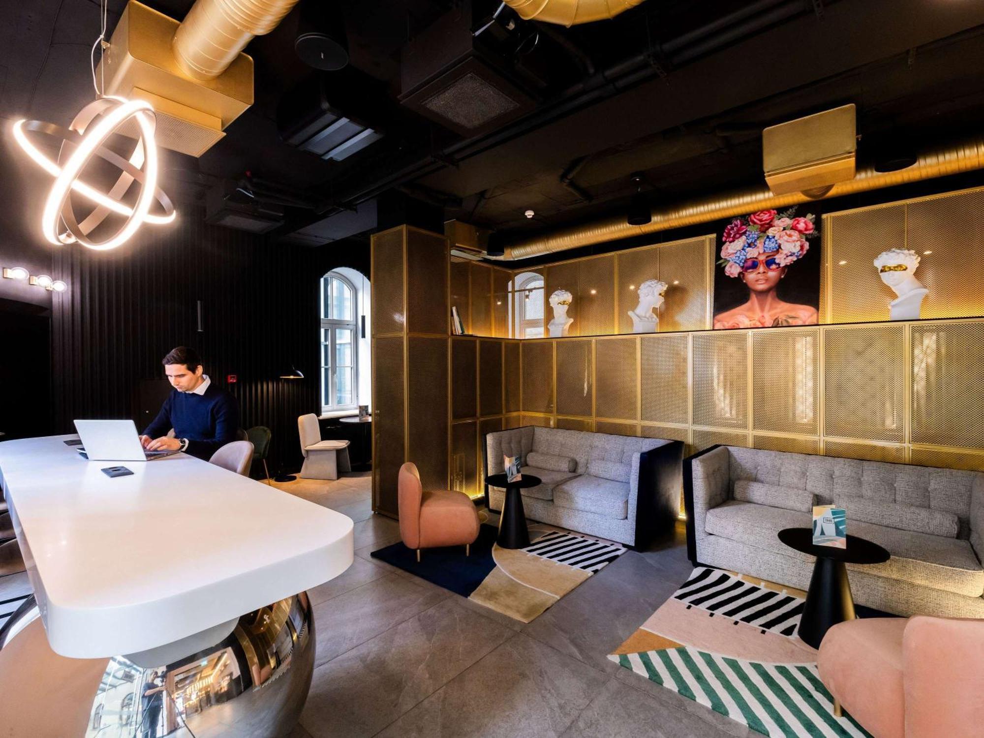 Hotell Tribe Center 3*